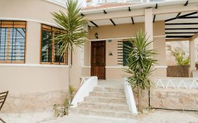 Villa Bahari